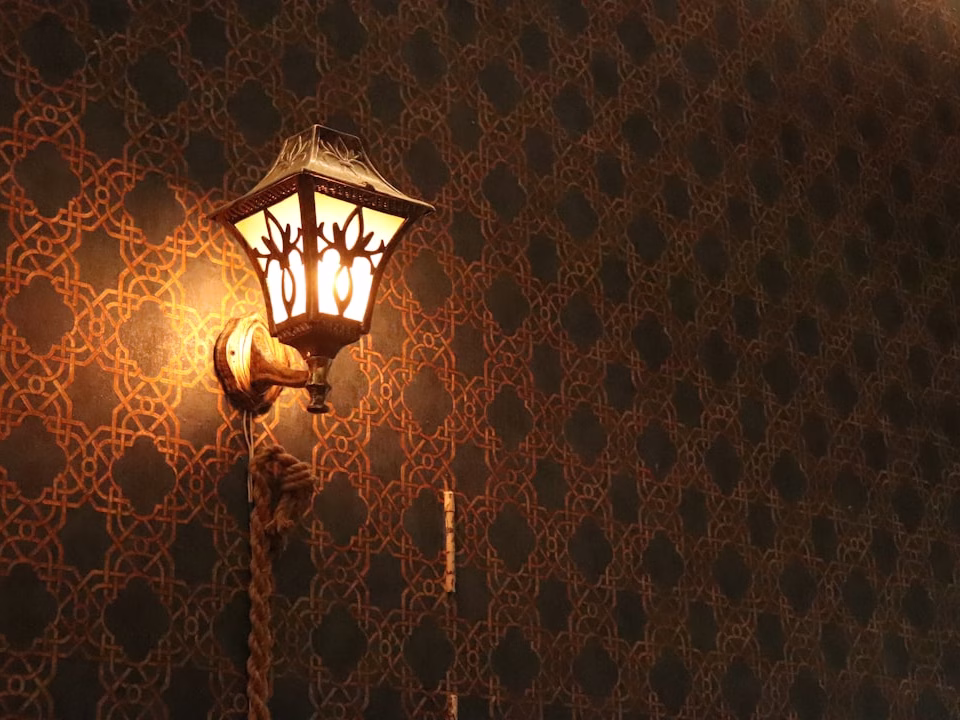 dining room wall lamp